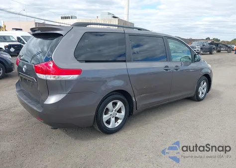 2012 Toyota Sienna Le V6 8 Passenger from USA, damaged, VIN 5TDKK3DC8CS271513